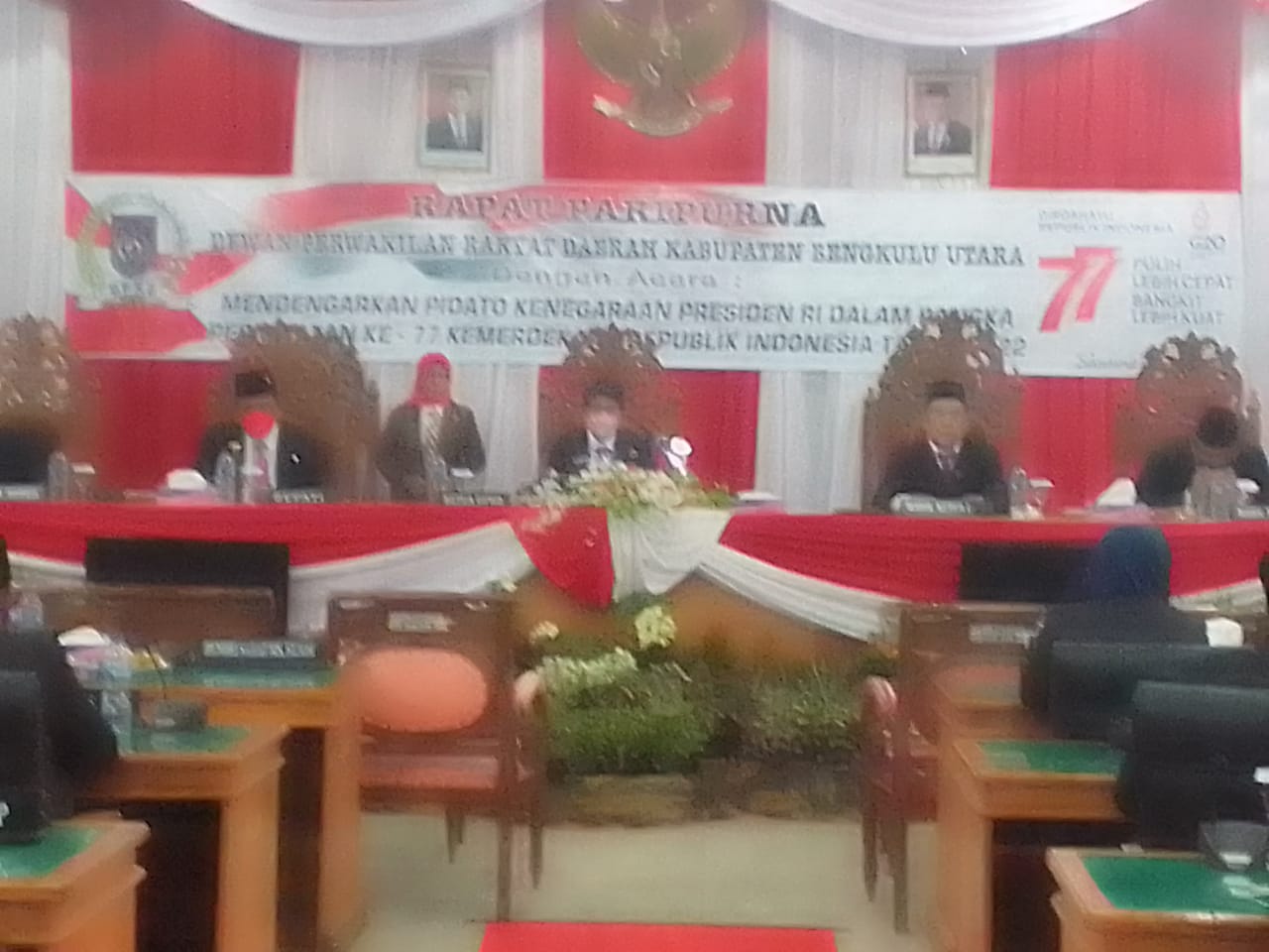 Paripurna DPRD Bengkulu Utara Mendengarkan Pidato Presiden HUT RI Ke - 77 Tahun 