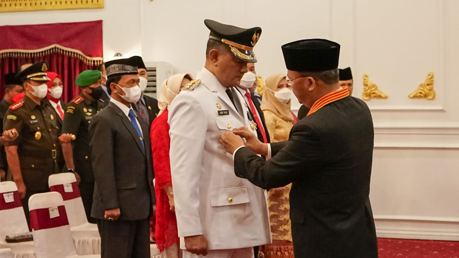 Lantik Pj Bupati Bengkulu Tengah, Gubernur Rohidin Pesankan Ini