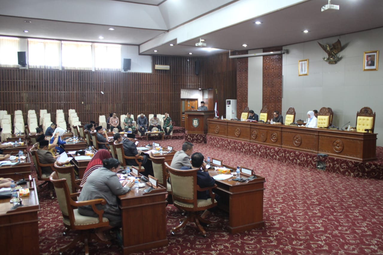 Gubernur Bengkulu Sampaikan Nota Penjelasan atas Dua Raperda, Berikut Penjelasannya