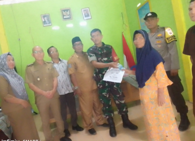 di aula kantor desa setempat, Selasa(13/06/2023).