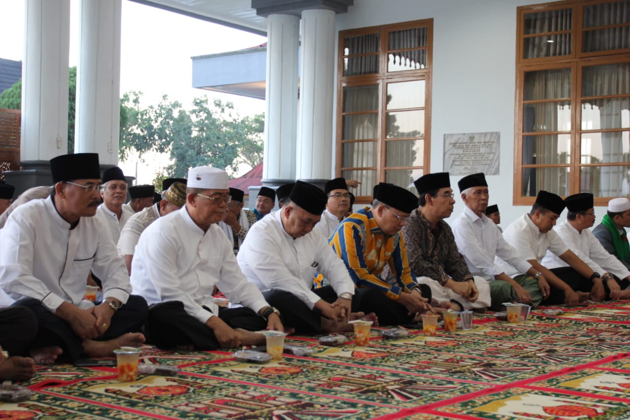 GUBERNUR BENGKULU 