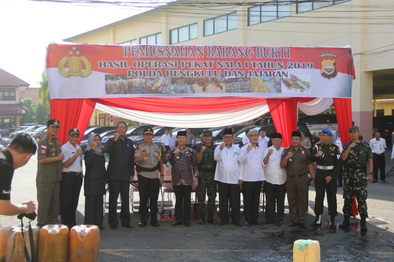 Gubernur bengkulu 