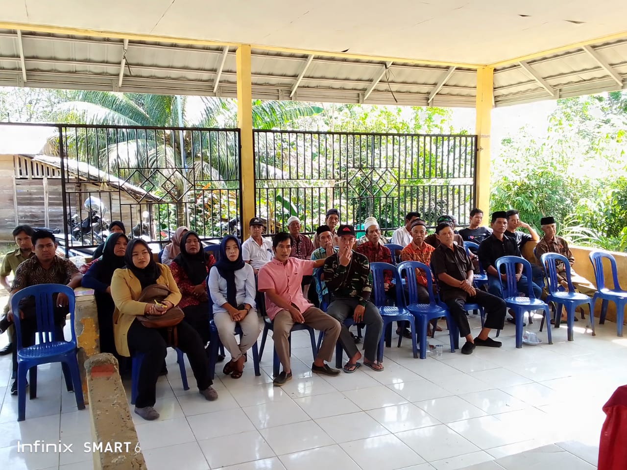 Kepala desa lubuk Gedang.Hambali.
