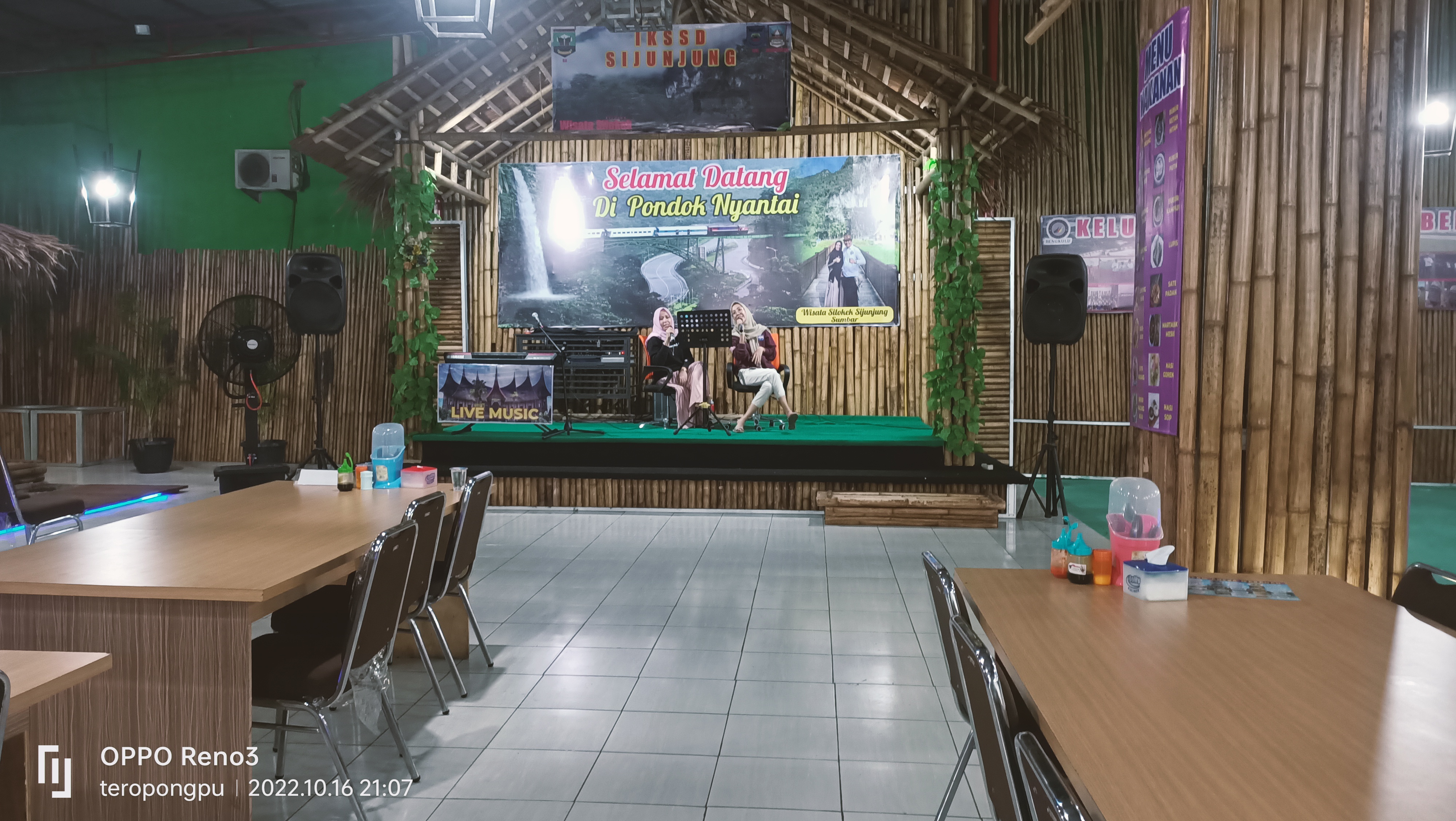 Mari Coba Menu Lesehan Pondok Nyantai,Makanan Enak Suasana Nyaman
