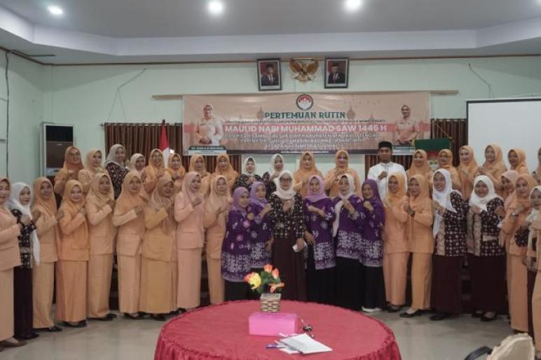 Dharma Wanita Persatuan Bengkulu Tengah Gelar Peringatan Maulid Nabi dan Pisah Sambut Ketua DWP 2022-2024,Jumat(27/9)(Rizon - teropongpublik.co.id)