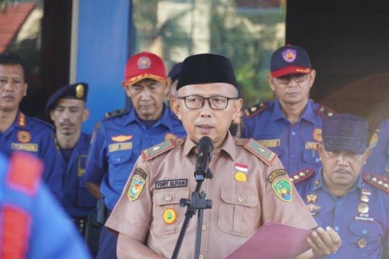 Peringati Hari Pemadam Kebakaran Sedunia, Pemkot Bengkulu Gelar Apel Gabungan