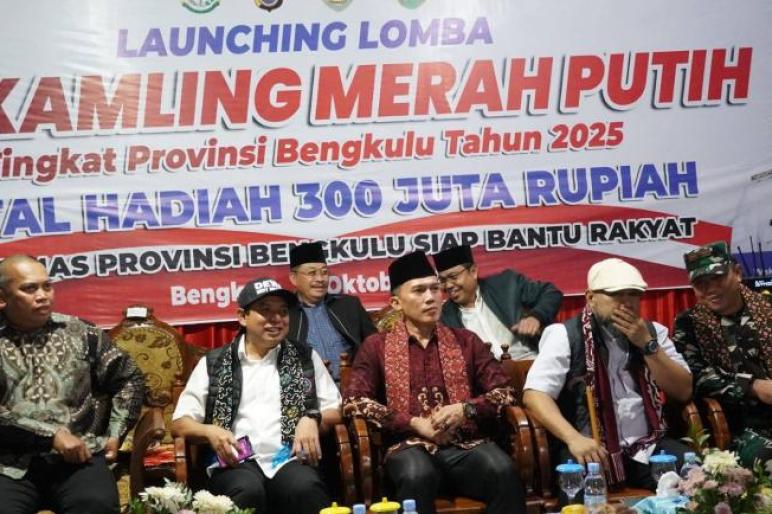 Wali Kota Bengkulu Dukung Penuh Lomba Satkamling Merah Putih, Dorong Aktivasi Pos Keamanan di Setiap RT